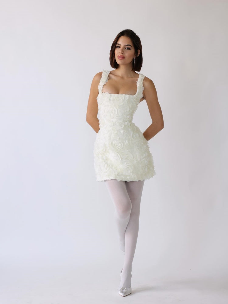 Jennifer Valmont — Vestido Mini Corset con Flores Bordadas | Primavera 2026