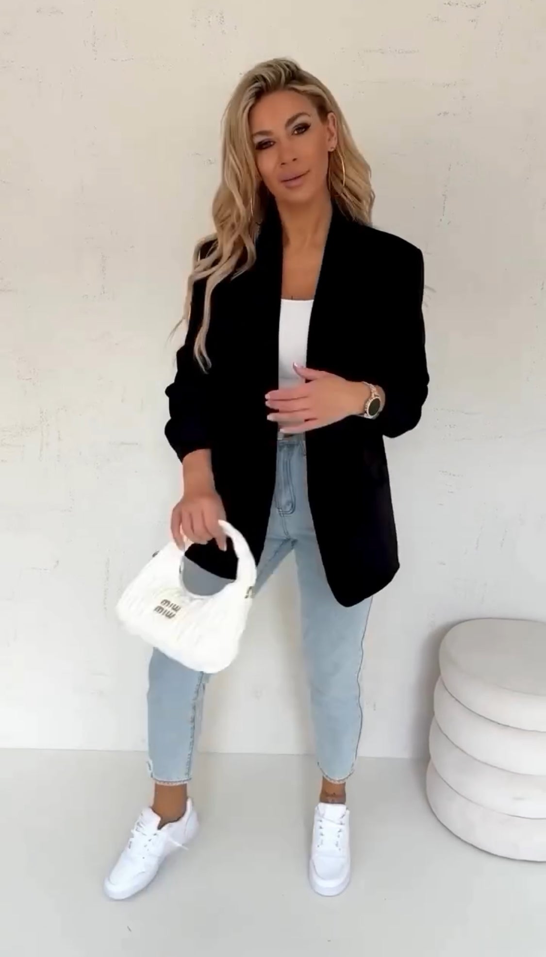Zoe Luxe Valmont — Blazer Oversize con Manga Drapeada | Urban Couture