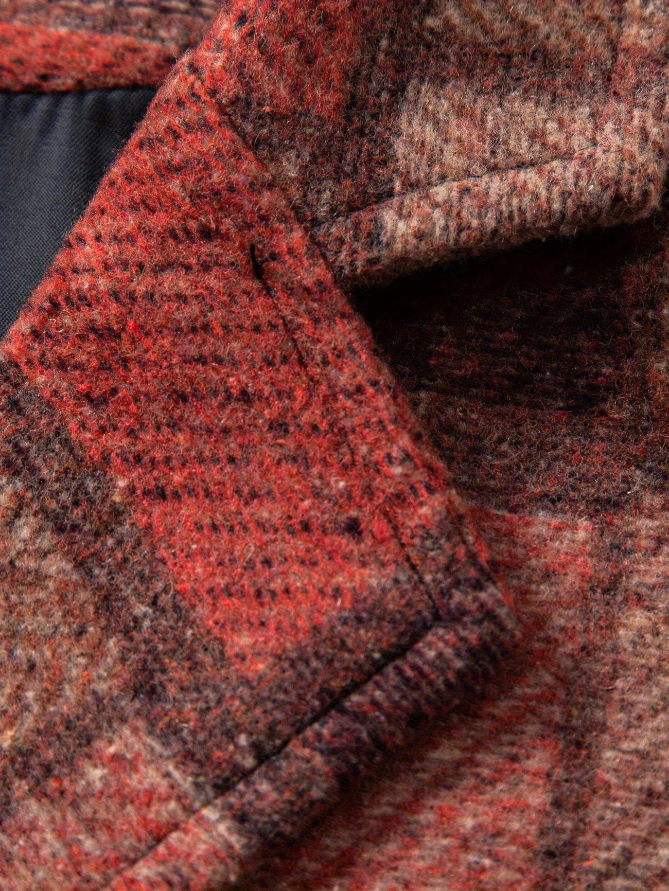 Chalecos Leo Valmont — estilo sin esfuerzo en cada capa | Chaleco Tweed Patchwork Motivo Espiga