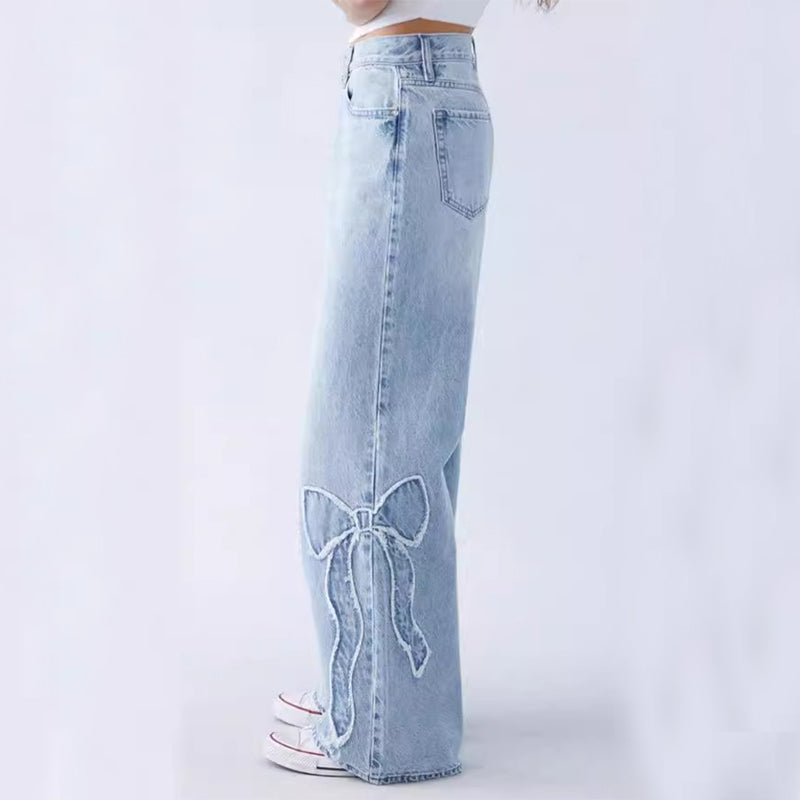 Papillon Valmont — Vaquero Recto Mariposas Bordadas | Denim Artístico