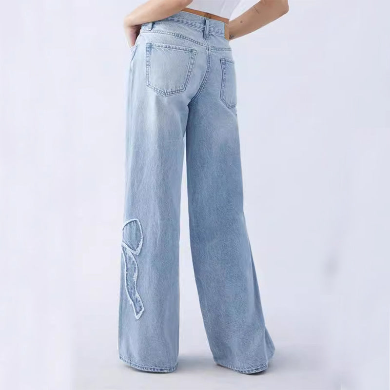 Papillon Valmont — Vaquero Recto Mariposas Bordadas | Denim Artístico