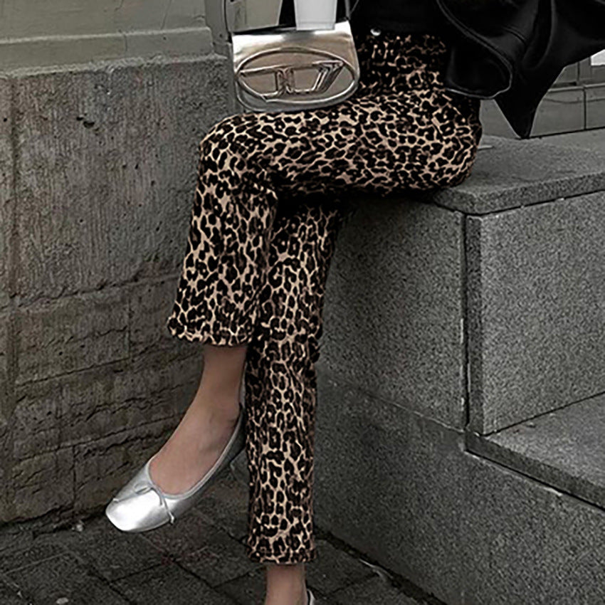 Jungle Valmont — Pantalón Recto Cintura Alta Leopardo | Femme Féline