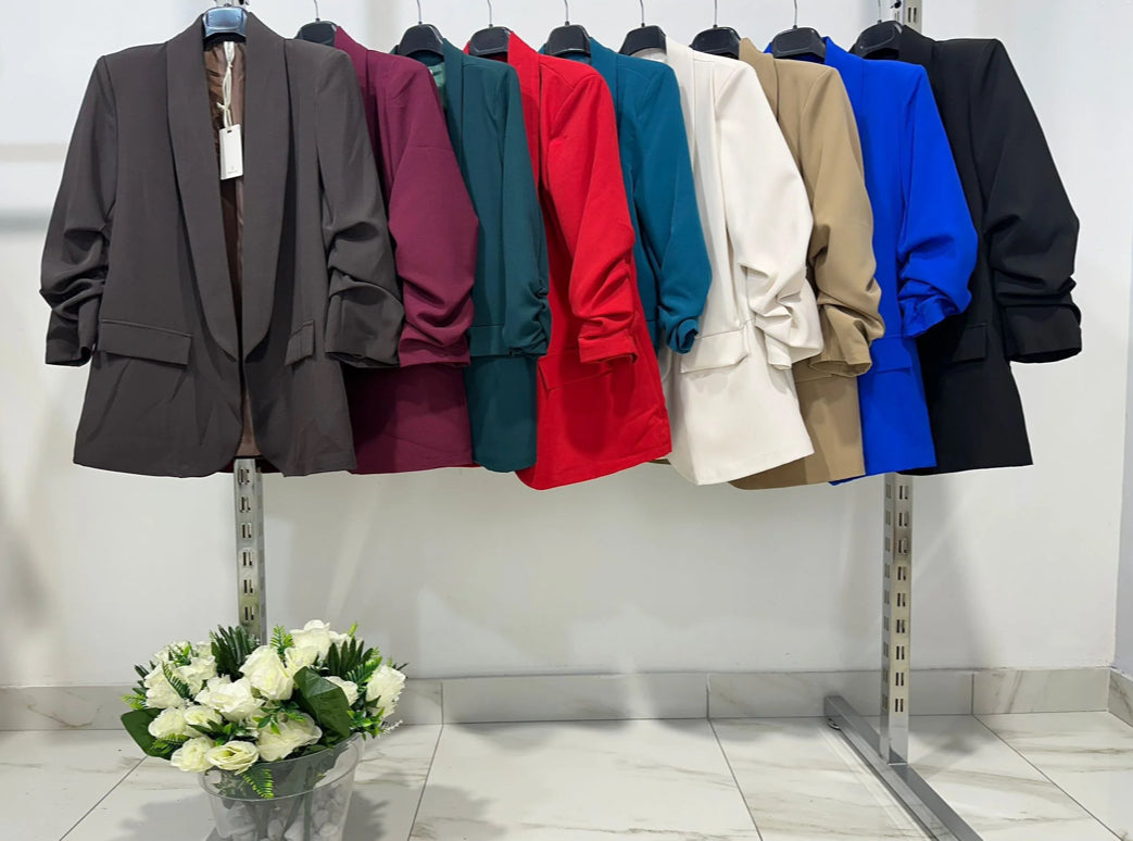 Zoe Luxe Valmont — Blazer Oversize con Manga Drapeada | Urban Couture
