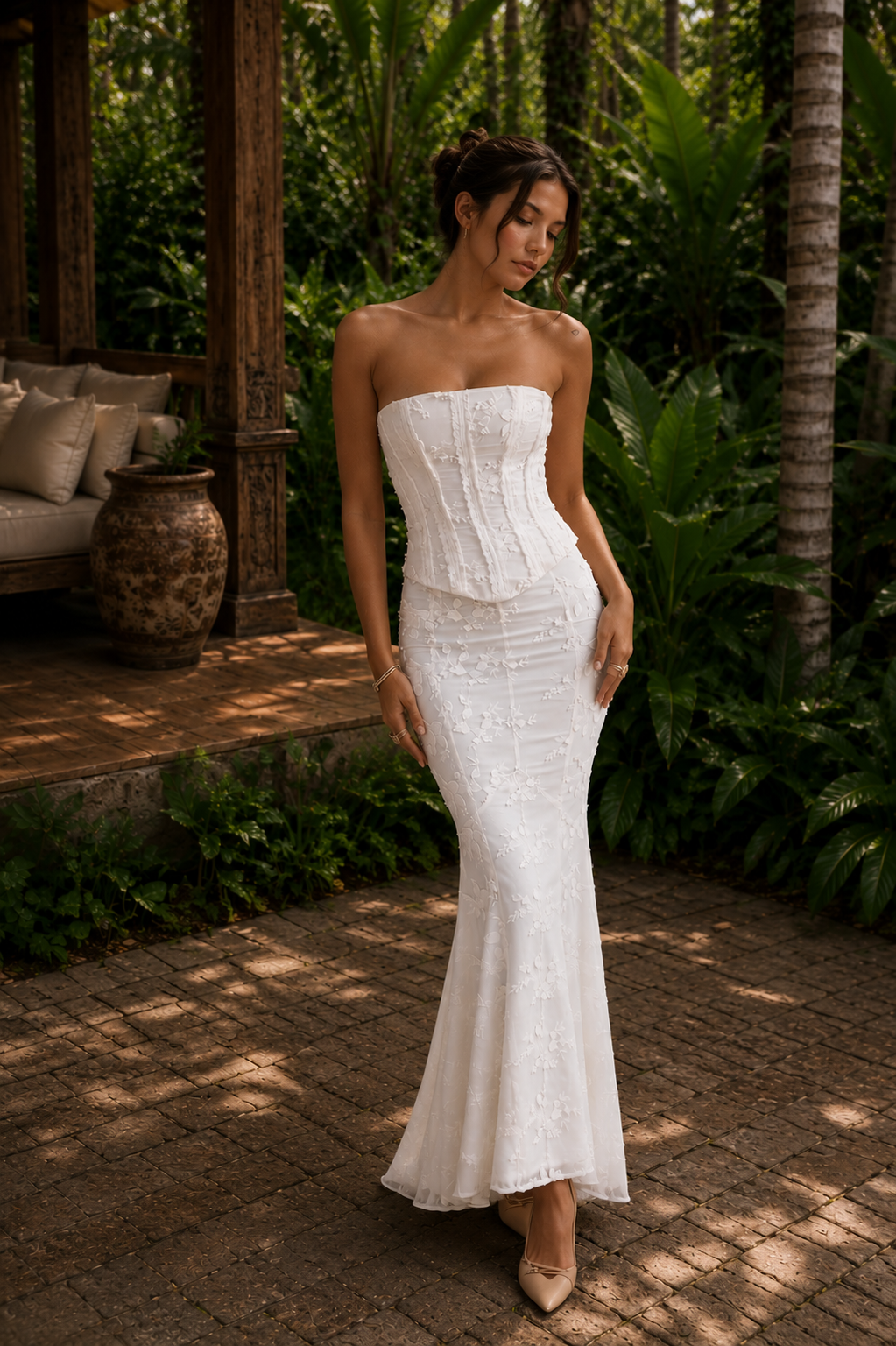 Eternal Bloom Valmont — Vestido Midi Encaje Floral & Corsé | Bali