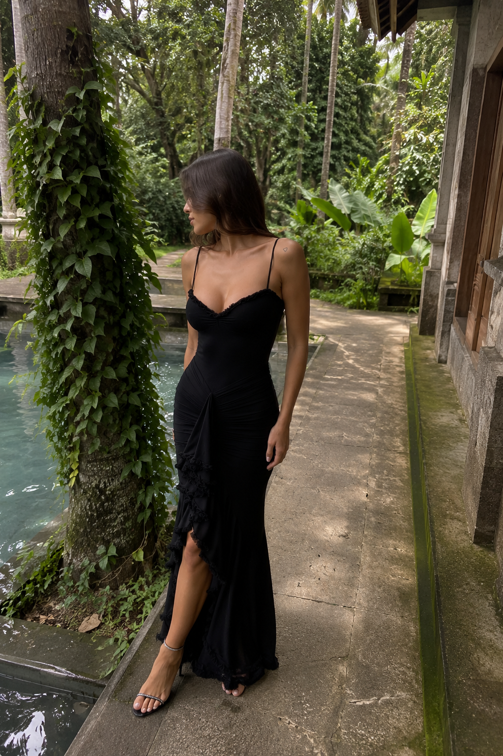 Edith Valmont — Vestido Largo Tirantes Abertura & Volantes | Bali
