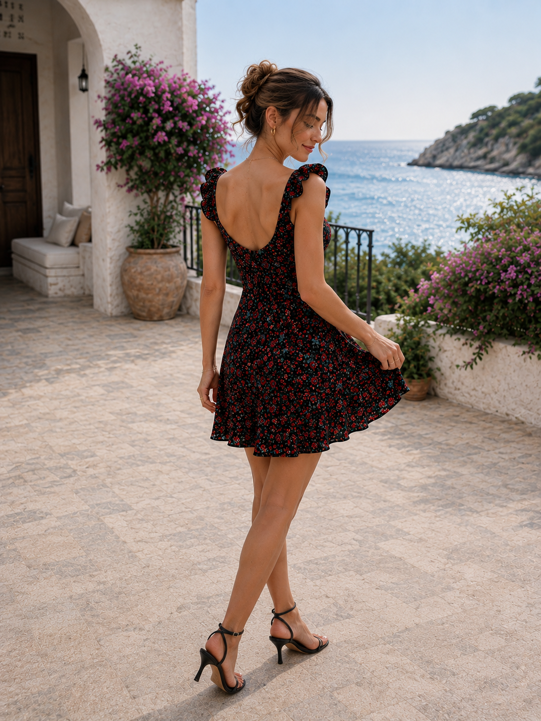 Victoria Valmont — Mini Vestido Floral | Colección Ibiza