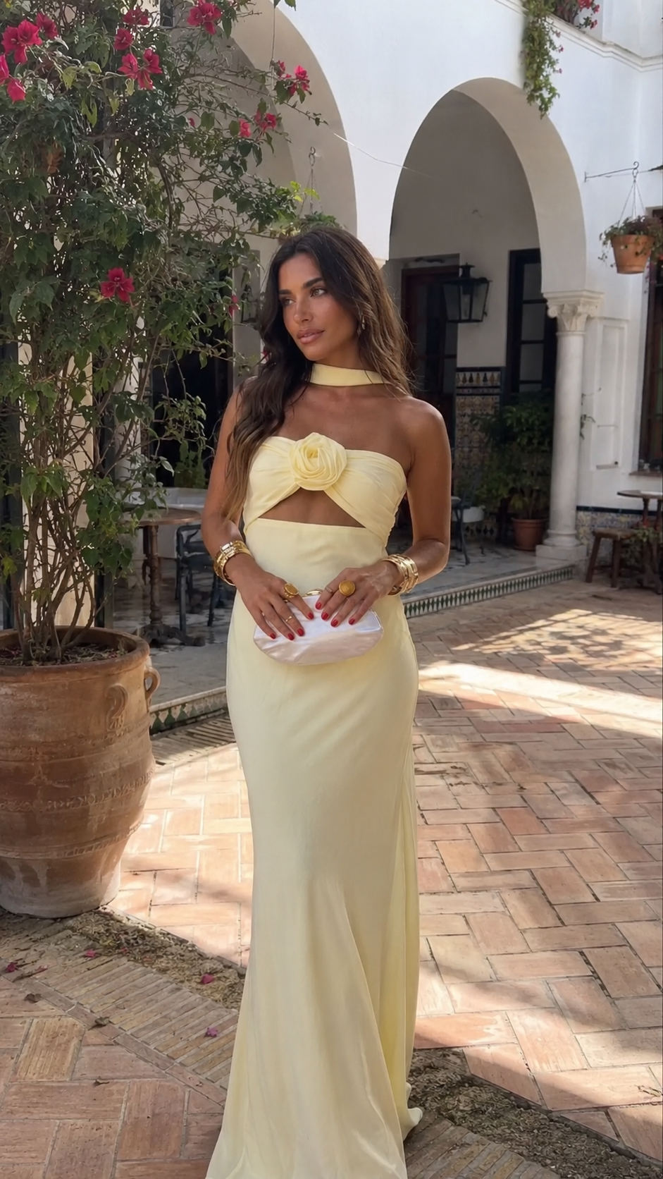 Jasmine Valmont — Vestido Amarillo Pastel Floral | Colección Marrakech