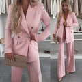 Sara Valmont — Conjunto Blazer & Pantalón Rayas Diplomáticas | Elegancia Estructurada