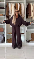Marika Cozy Valmont — Conjunto Sudadera & Pantalón Wide Leg | Confort de Lujo
