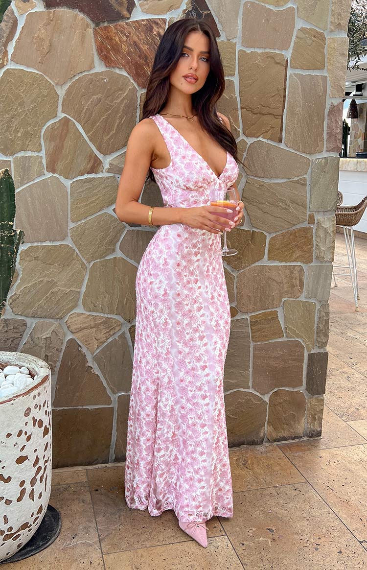 Farida Valmont — Vestido Maxi de Encaje Rosa | Primavera 2026