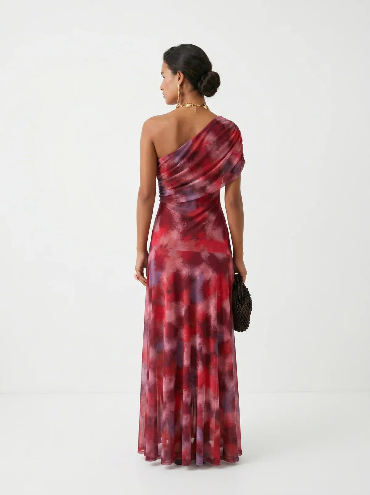 Carla Valmont — Vestido Maxi Elegante & Sencillo | Marbella 2026