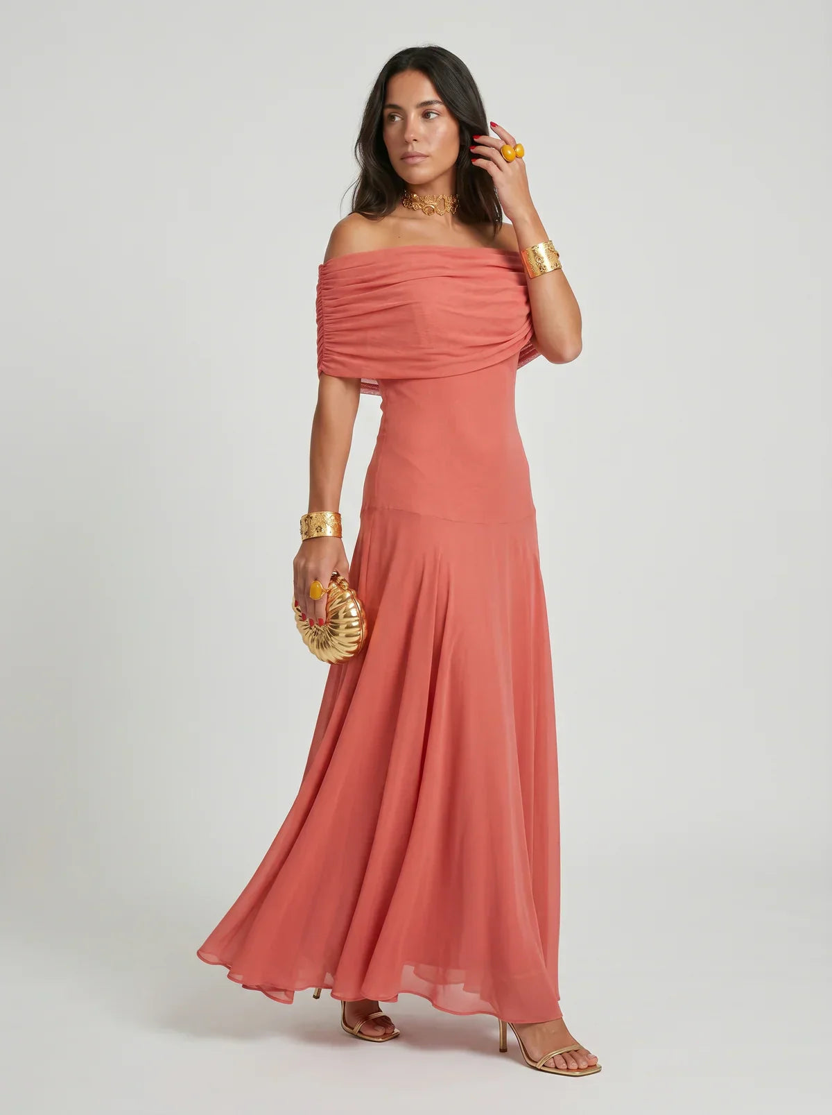 Carla Valmont — Vestido Maxi Elegante & Sencillo | Marbella 2026
