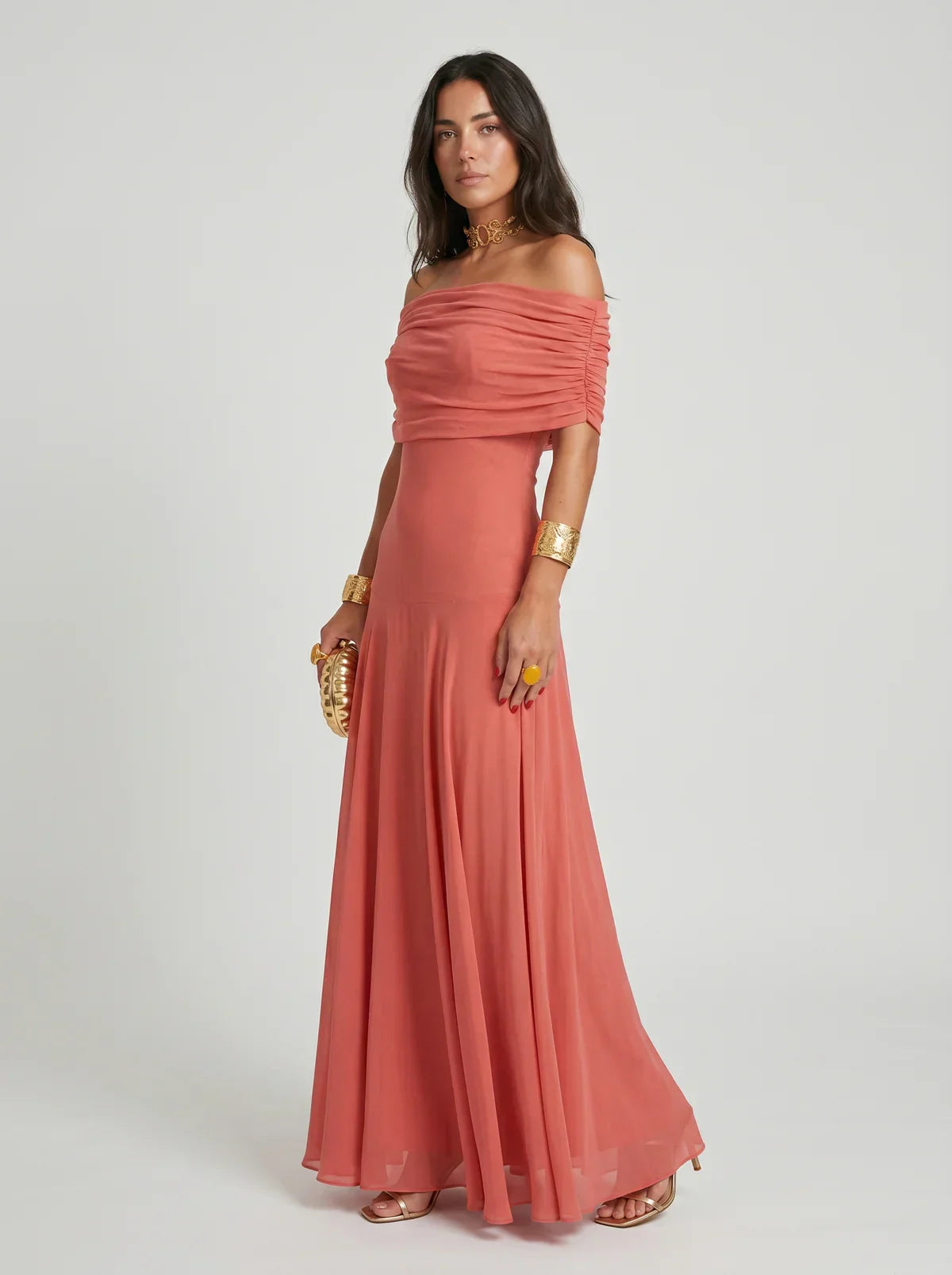 Carla Valmont — Vestido Maxi Elegante & Sencillo | Marbella 2026