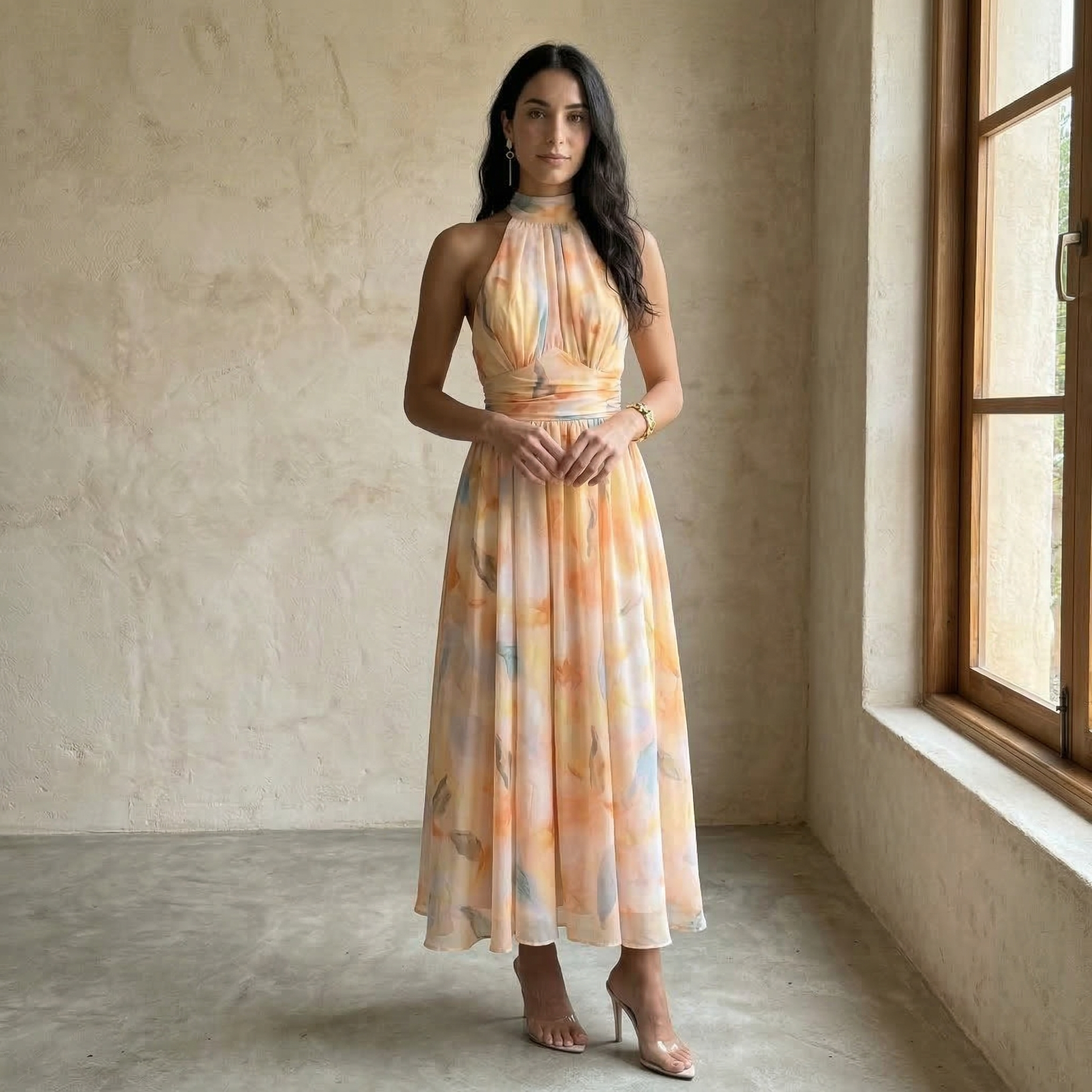 Aura Valmont — Vestido Estampado Halter Cintura Ajustable | Marbella 2026