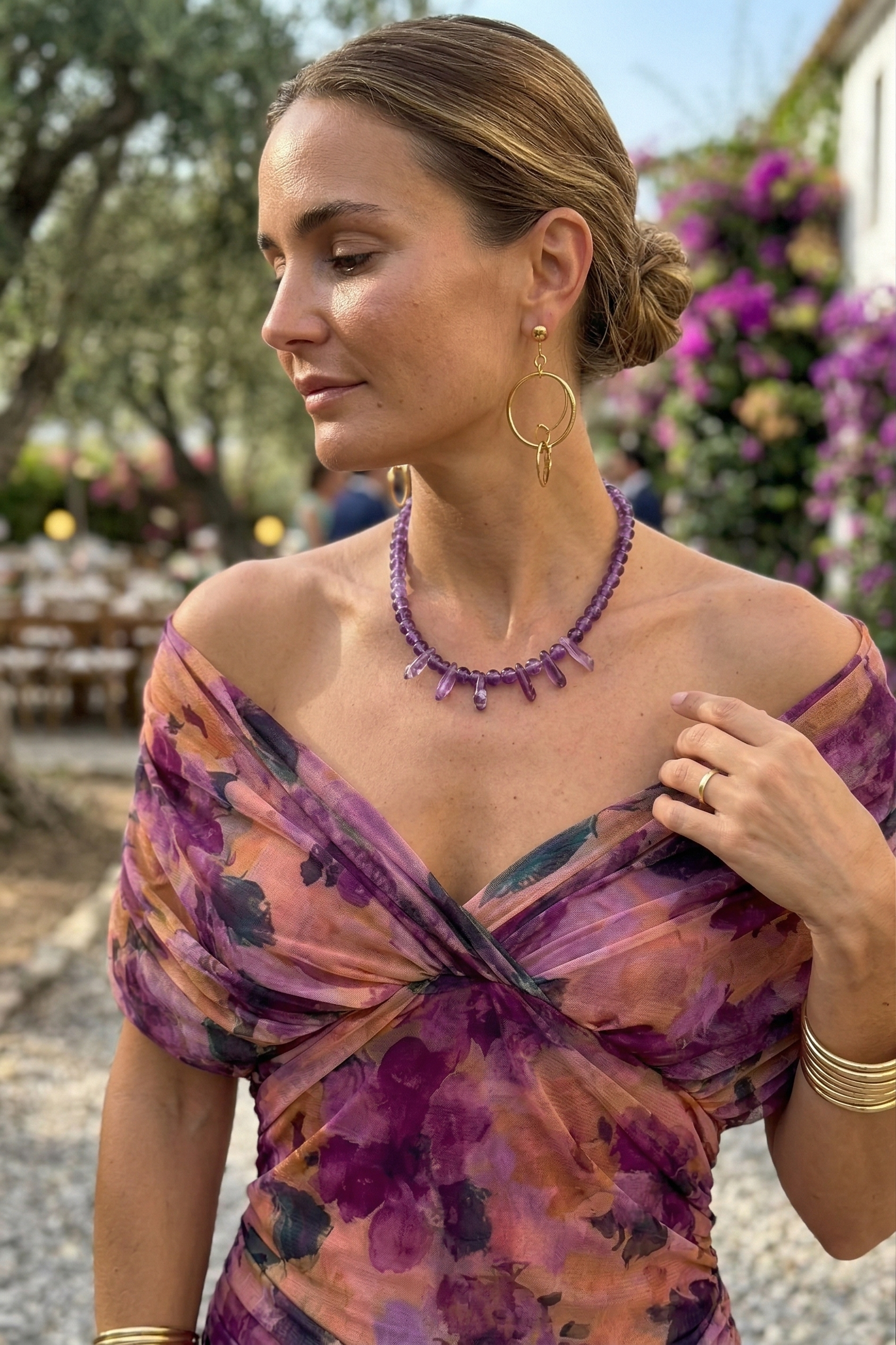Nora Valmont — Vestido Largo Escote en V Edición Limitada | Sevilla