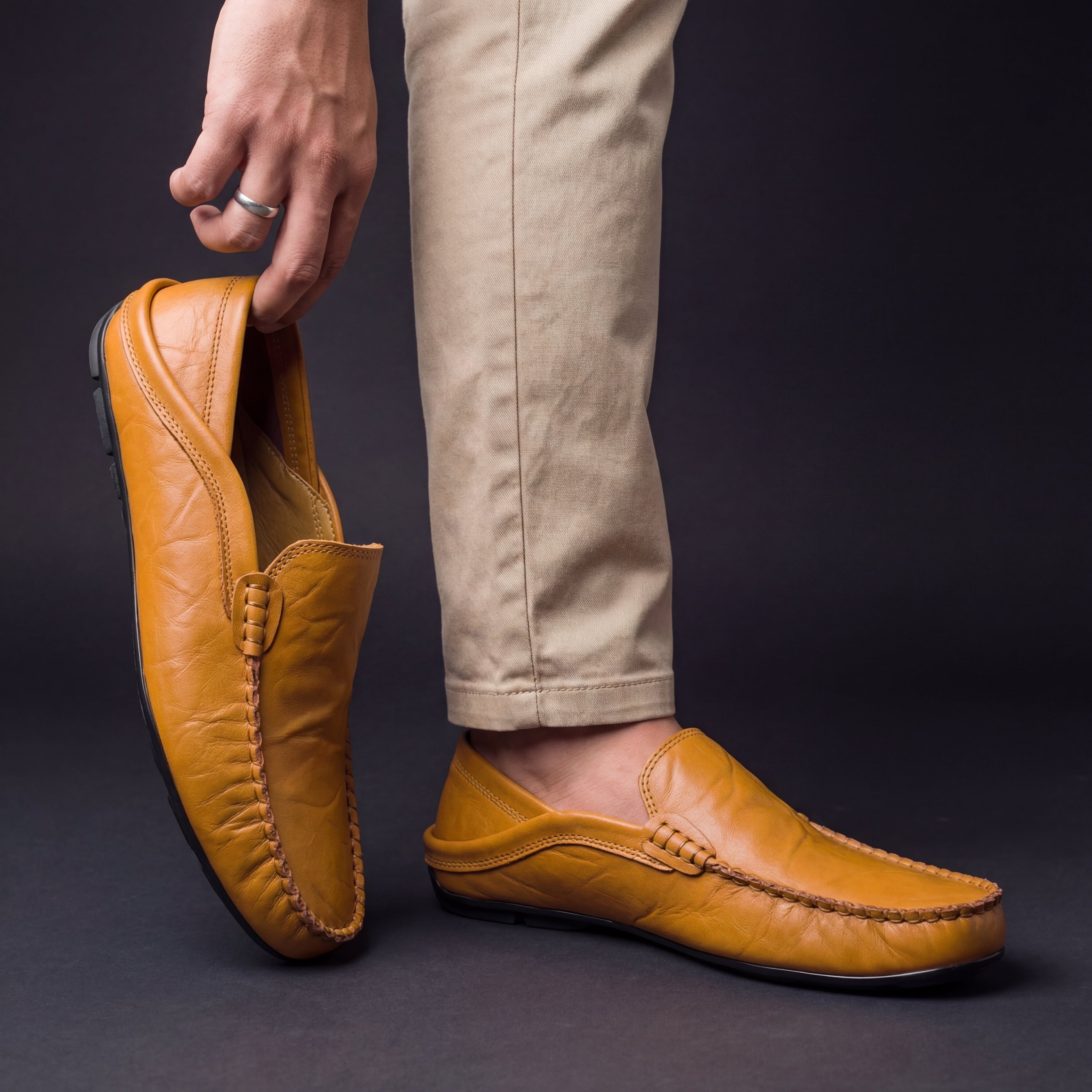 Mocasín Florence Valmont — Cuero Artesanal Premium | Beige, Azul Marino, Negro y Marrón