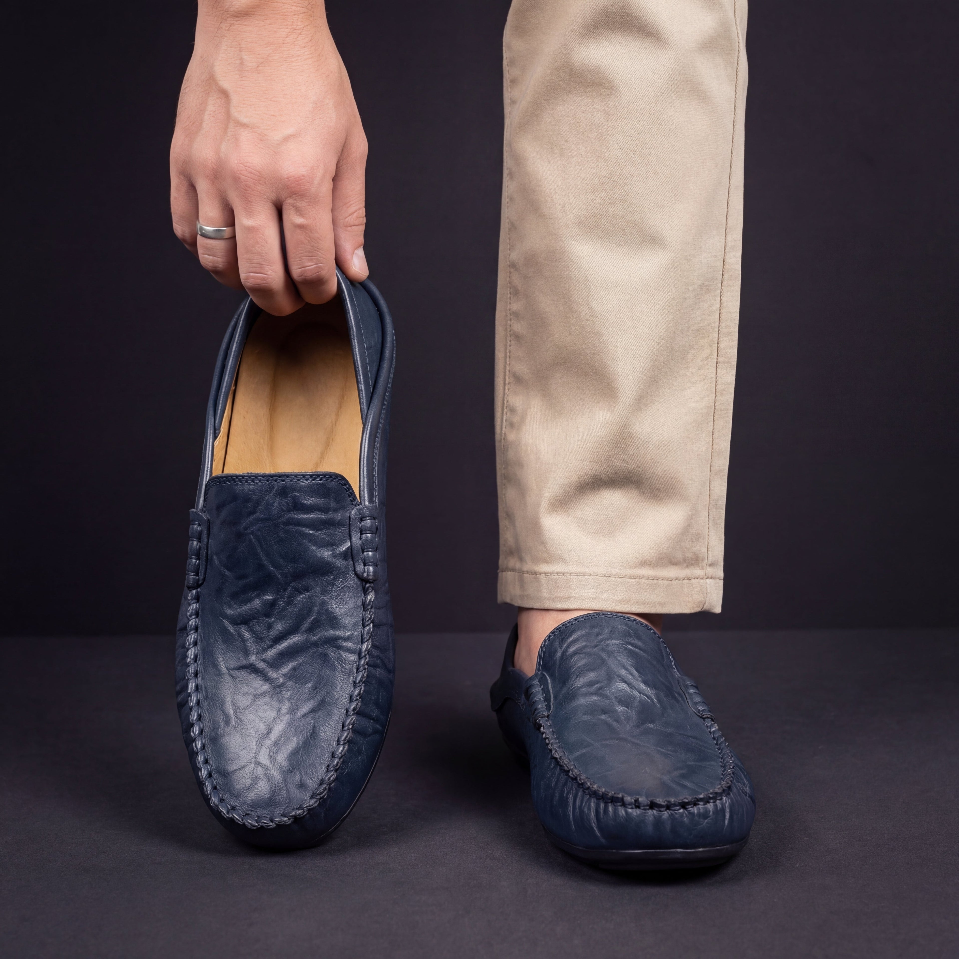 Mocasín Florence Valmont — Cuero Artesanal Premium | Beige, Azul Marino, Negro y Marrón