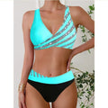 Bañadores Zoé Valmont — figura irresistible en cada ola | Bañador Halter Estampado