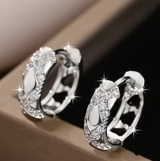 Pendientes Créoles Luxe Valmont — Elegancia irresistible | Elegante