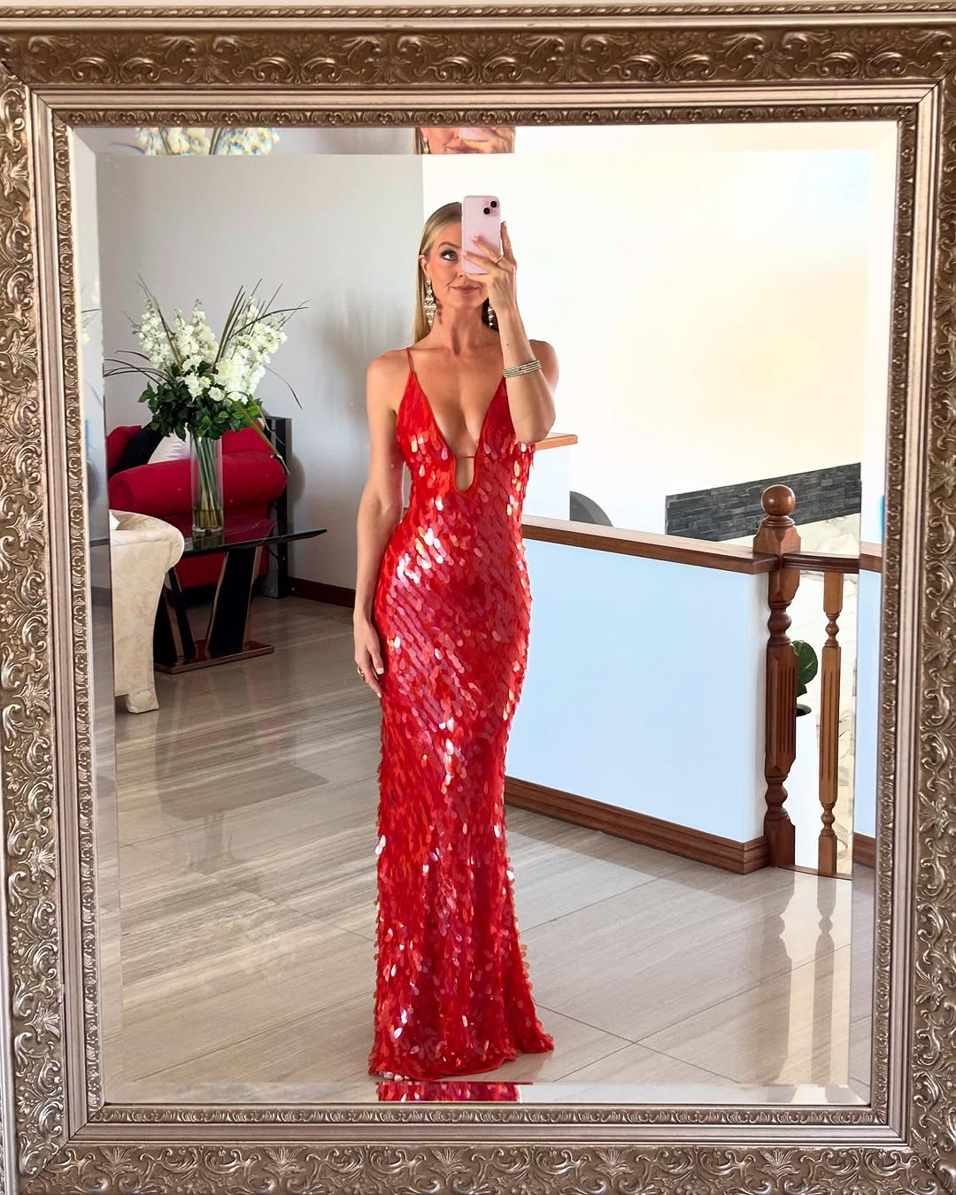 Alejandra Valmont — Vestido Maxi con Lentejuelas | Marbella 2026