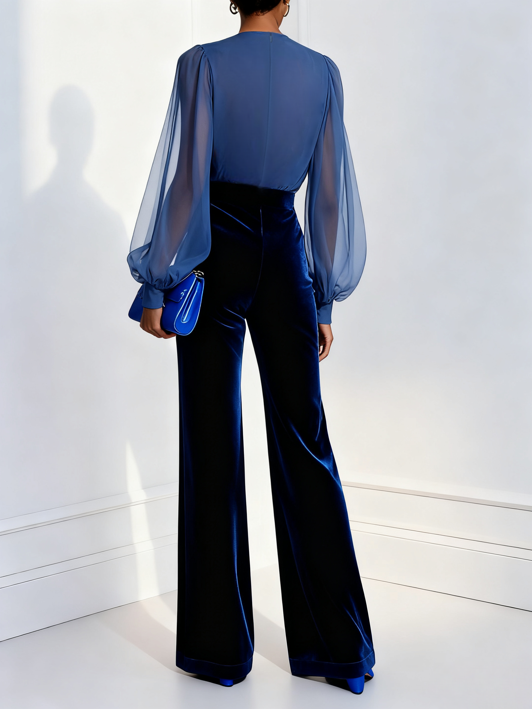 Mono Maud Valmont — Elegancia irresistible | Azul