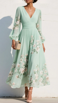 Gabriela Valmont — Vestido Midi Floral Plisado Gasa Escote V | LIQUIDACIÓN 50%