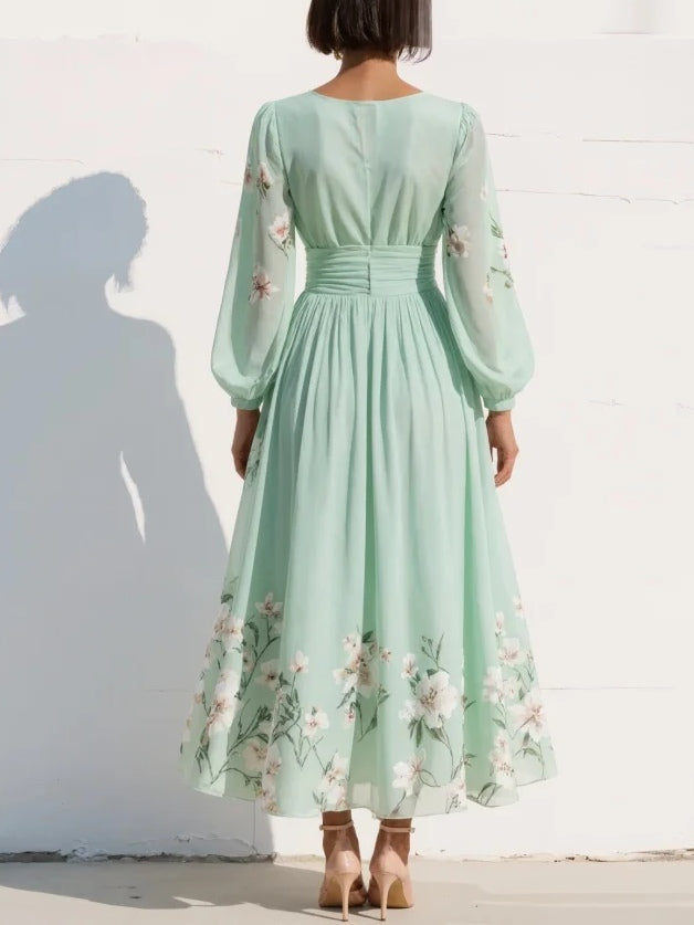Gabriela Valmont — Vestido Midi Floral Plisado Gasa Escote V | LIQUIDACIÓN 50%