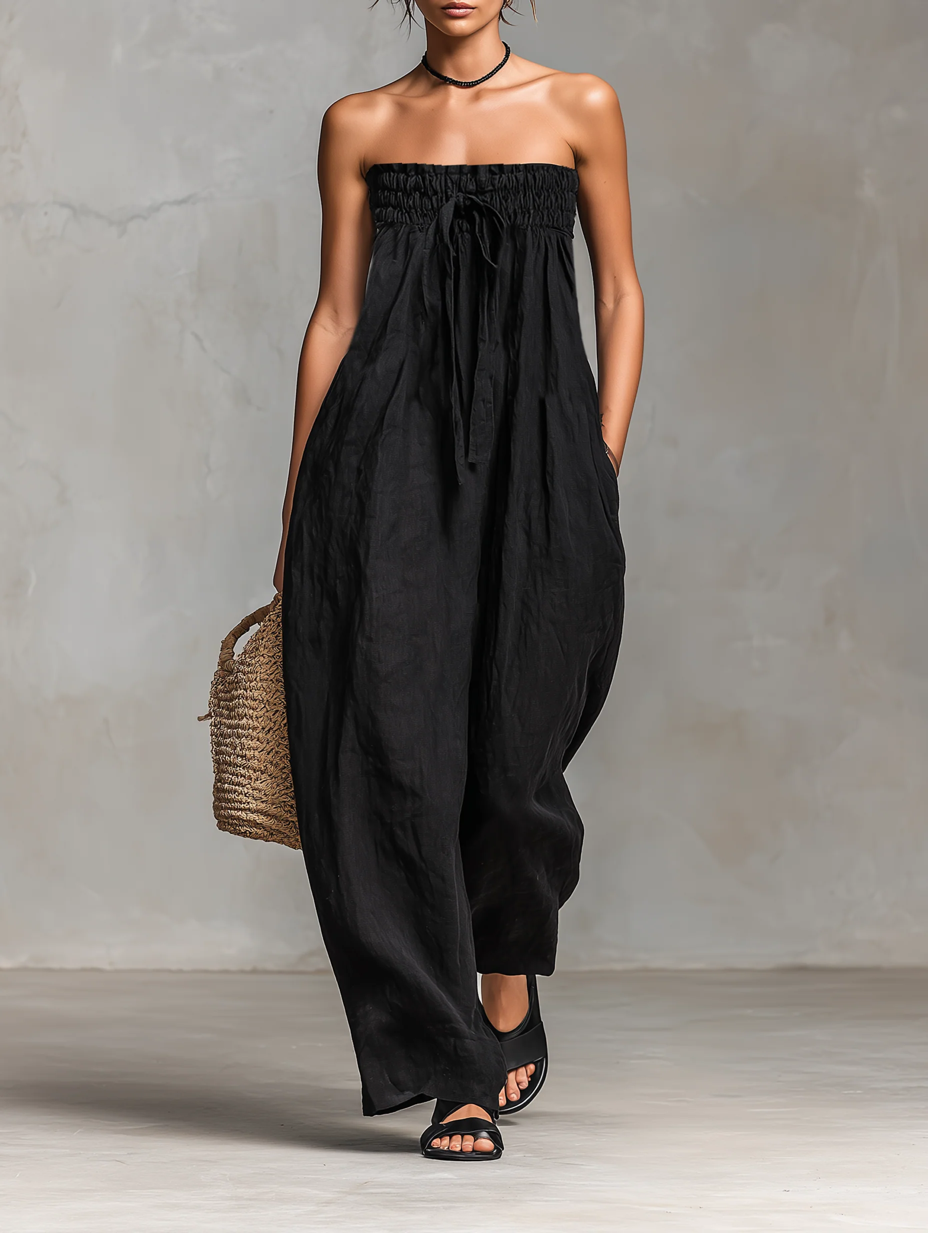 Mono Nina Valmont — Elegancia irresistible | Verde
