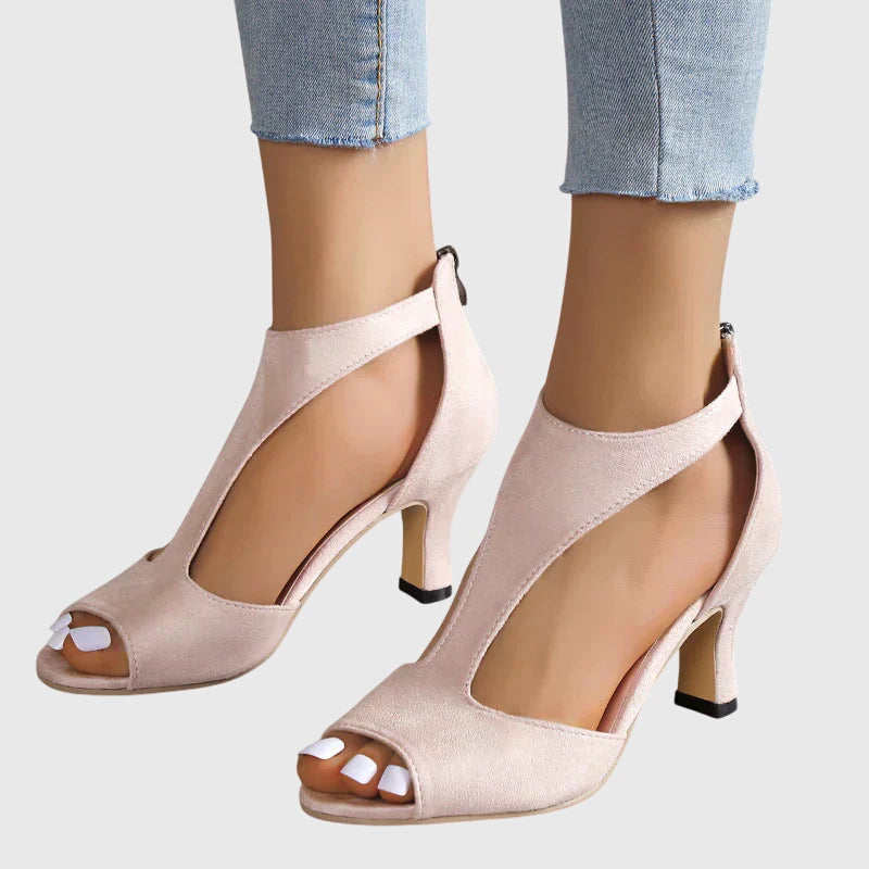 Delfina Valmont — Tacones Elegantes de Confort | Couture Comfort
