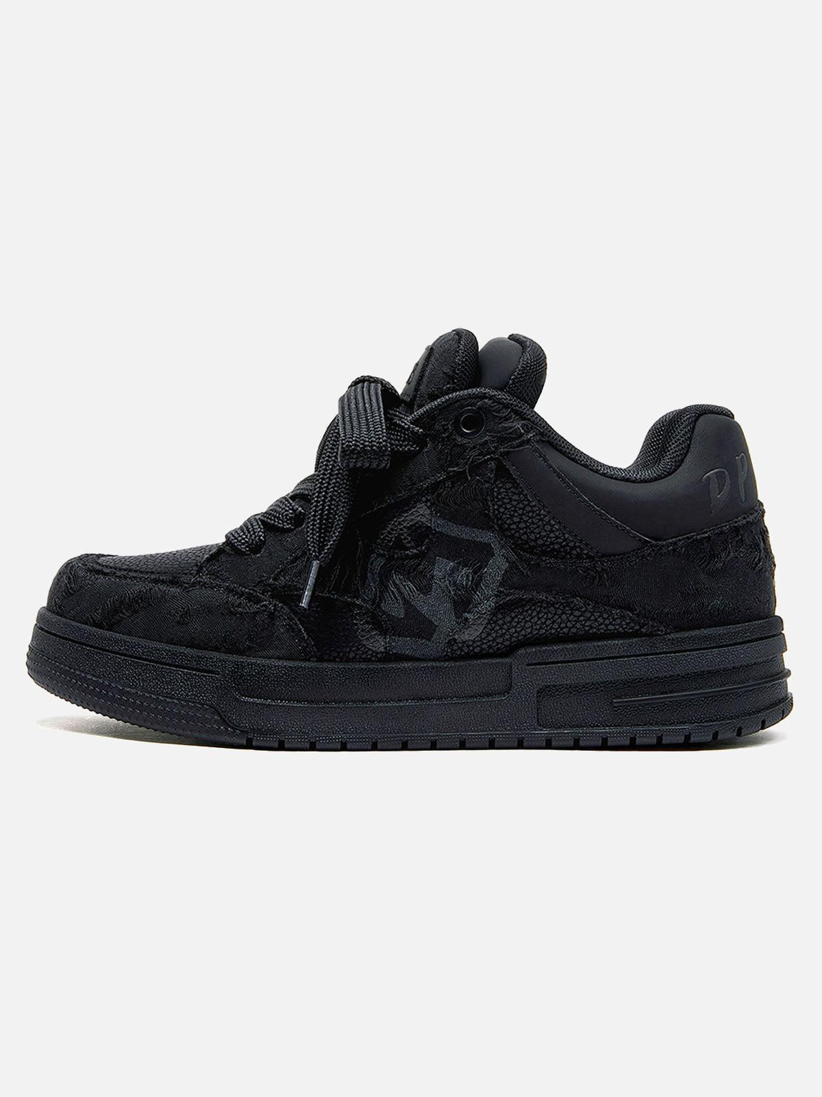 Zapatillas Black Knight Valmont — Distinción urbana irresistible | Negro