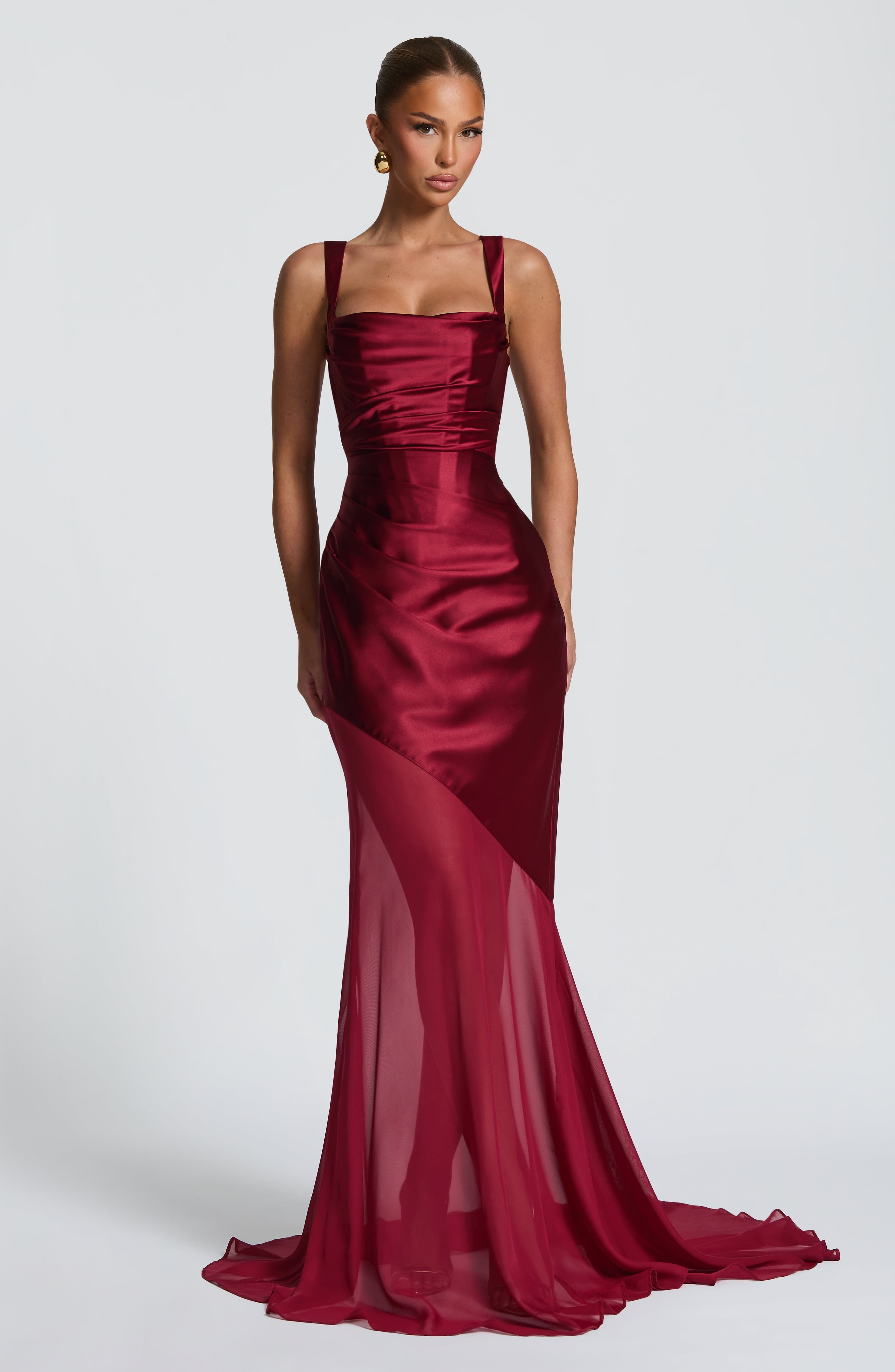 Eliza Valmont — Vestido Borgoña | Edición Limitada Exclusiva
