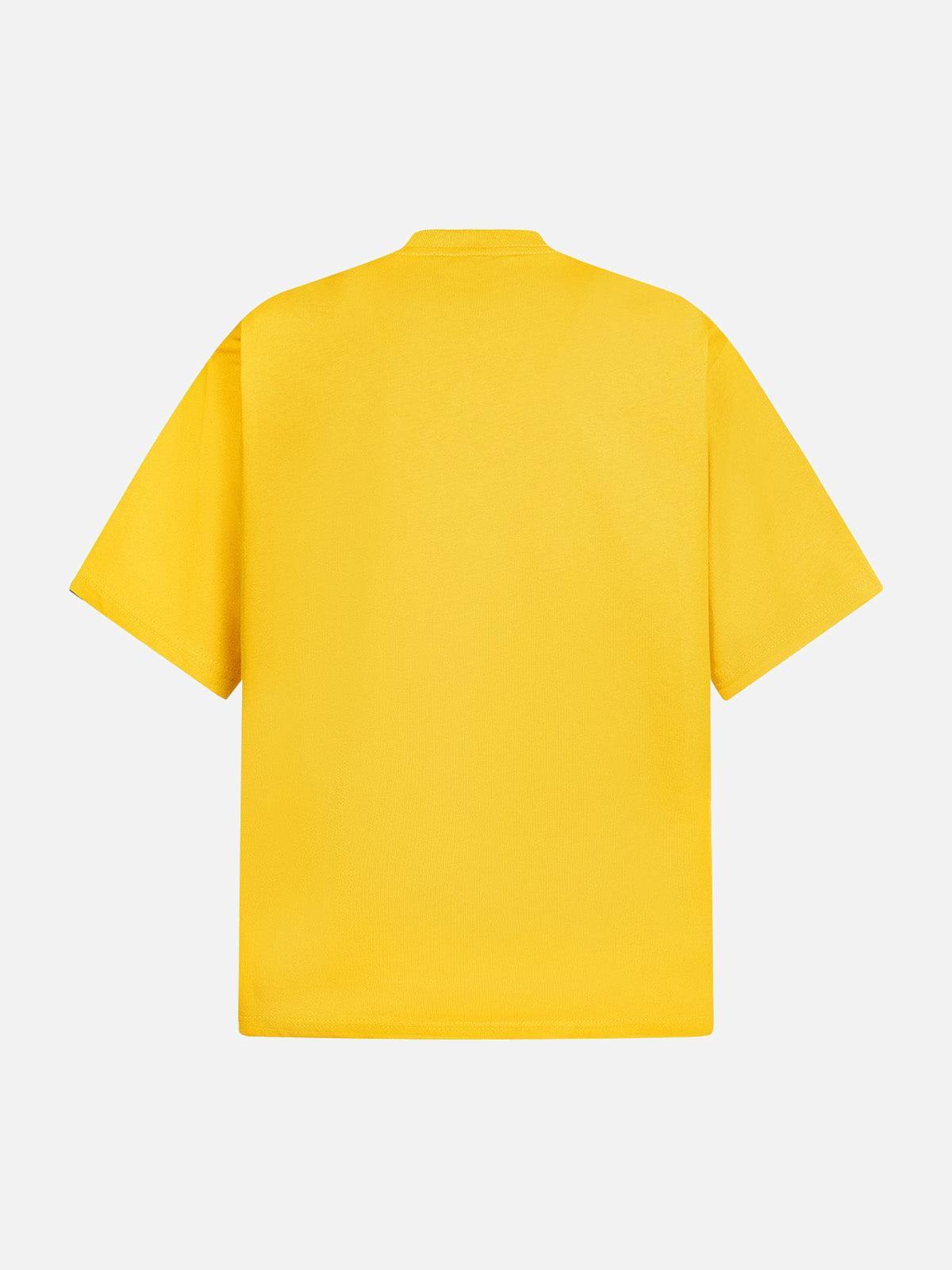 Camiseta Retro Patch Valmont — Distinción urbana irresistible | Rojo