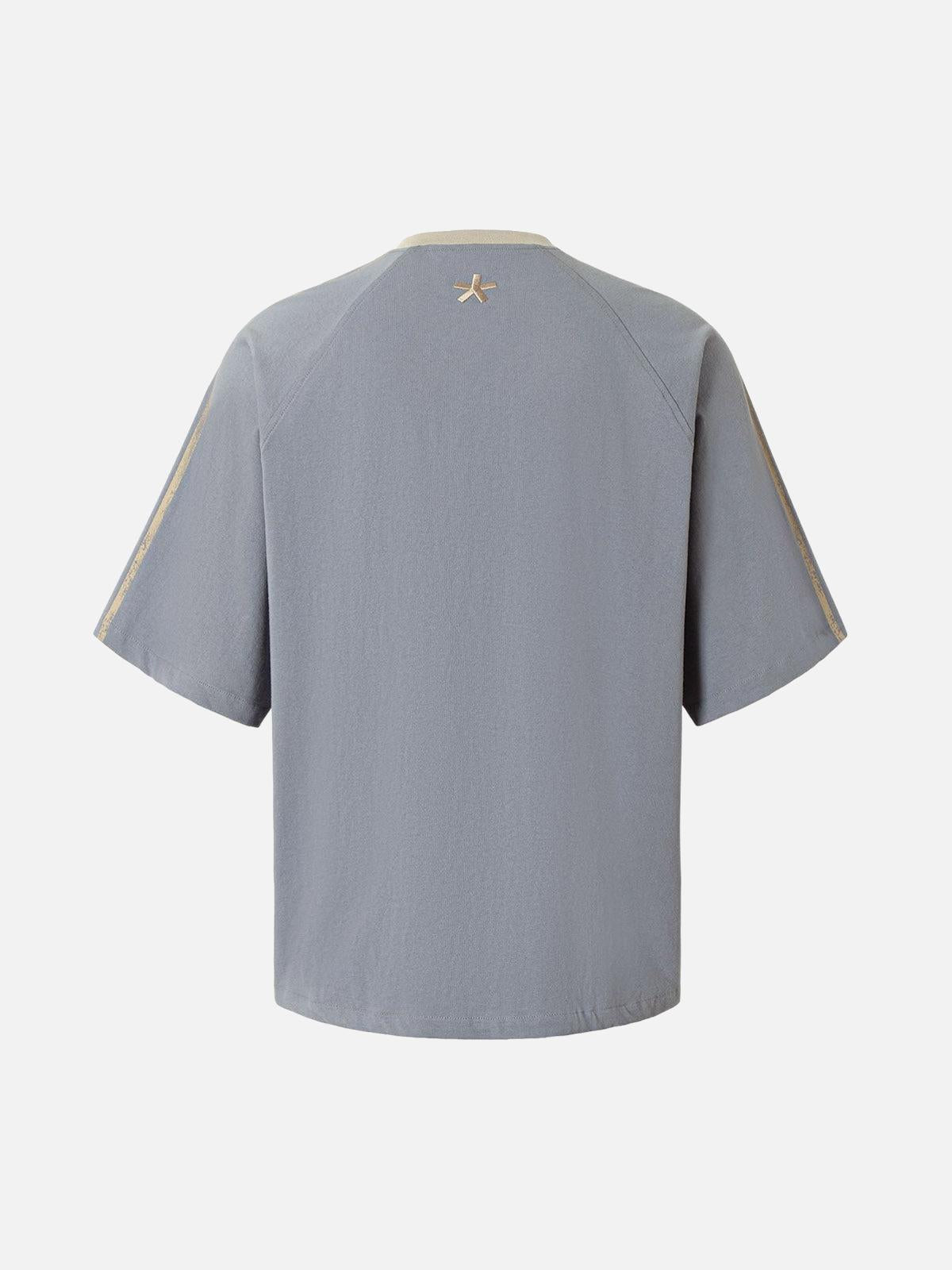 Camiseta Metal Collar Valmont — Distinción urbana irresistible | Vintage Wash