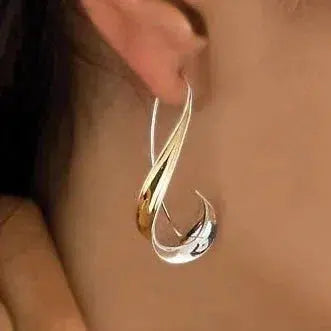 Pendientes Vintage Dorée Valmont — Elegancia irresistible | Dorado