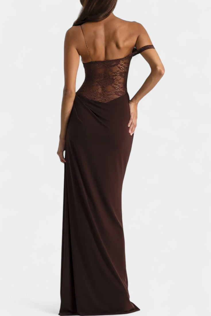 Castanza Valmont — Vestido Maxi Asimétrico de Encaje | Alta Noche