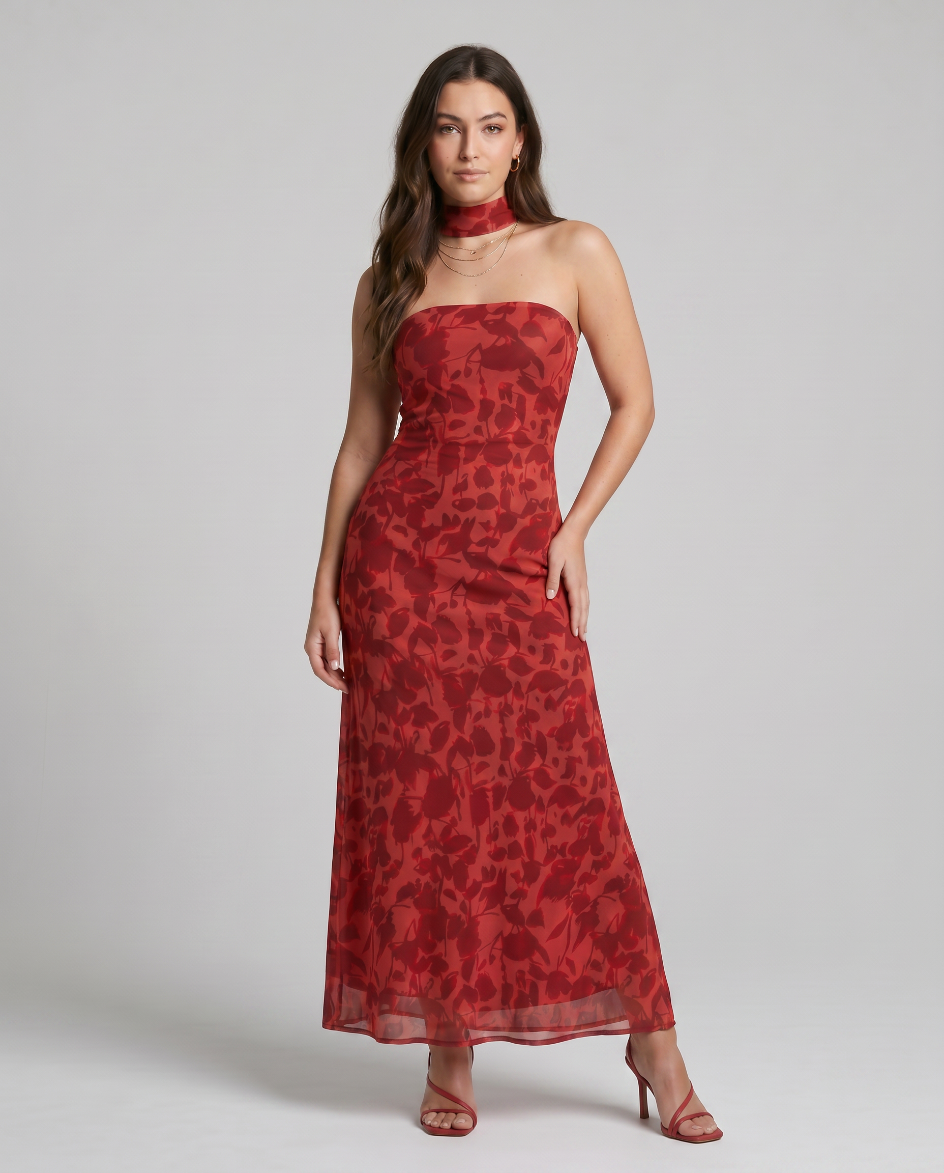 Mara Valmont — Vestido Floral | Colección Marbella 2026