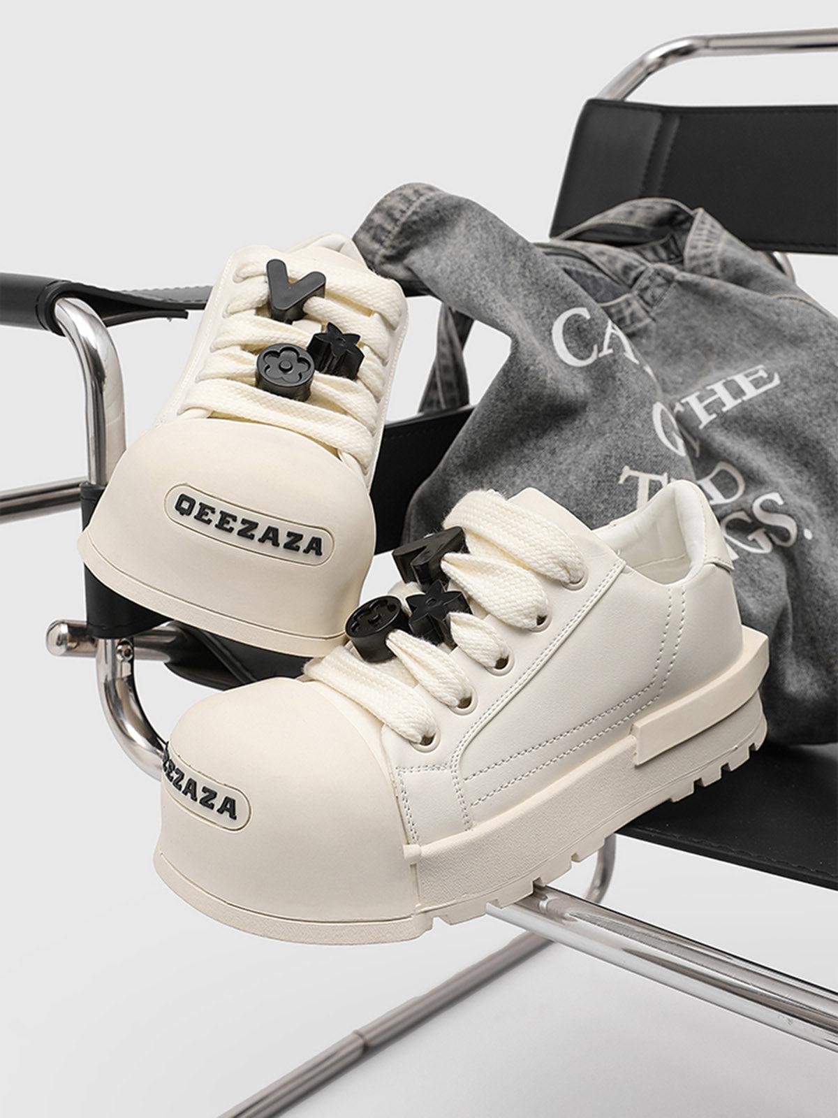 Zapatillas Monochrome Chunky Valmont — Distinción urbana irresistible | Monocromo