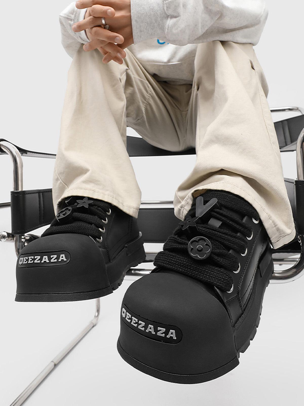 Zapatillas Monochrome Chunky Valmont — Distinción urbana irresistible | Monocromo