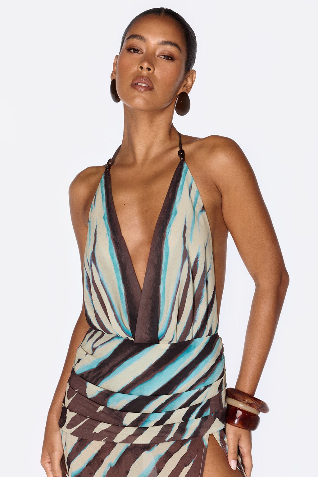 Nilo Valmont — Vestido Nueva Temporada | Elegancia Fluvial