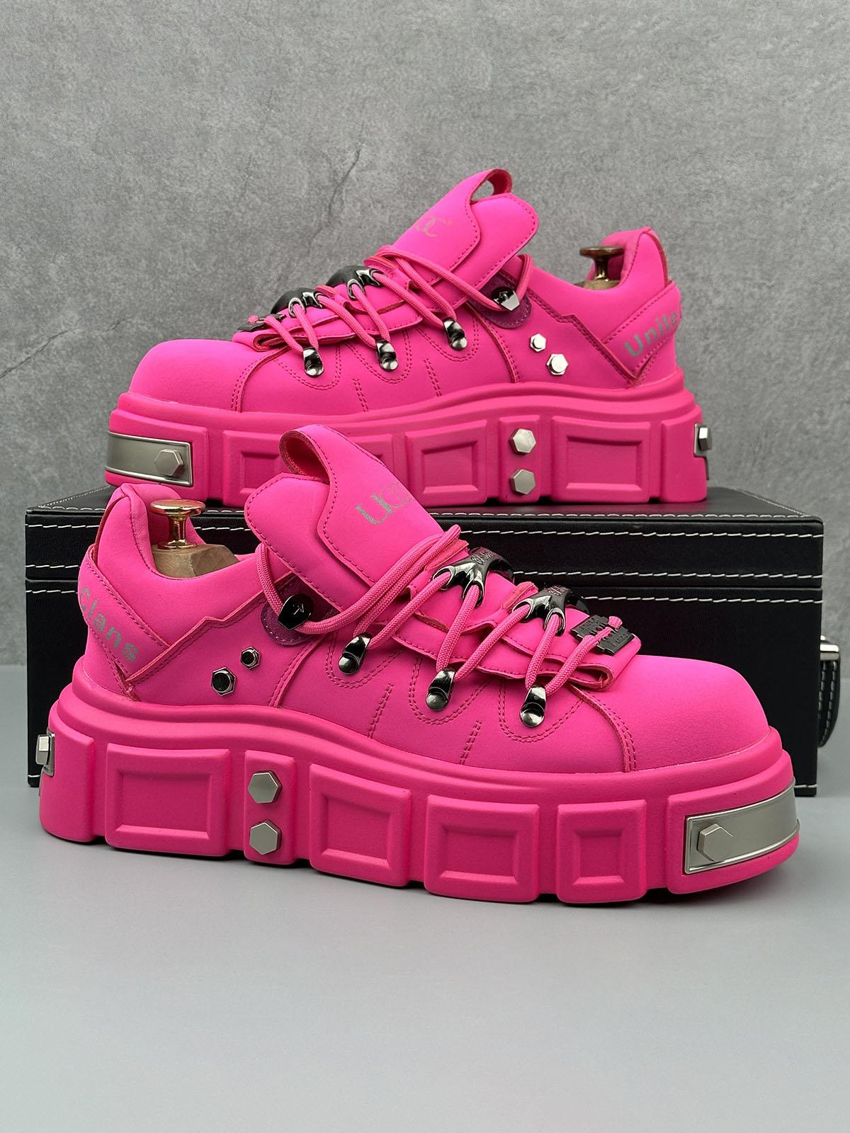 Zapatillas Punk Rivet Valmont — Distinción urbana irresistible | Urban