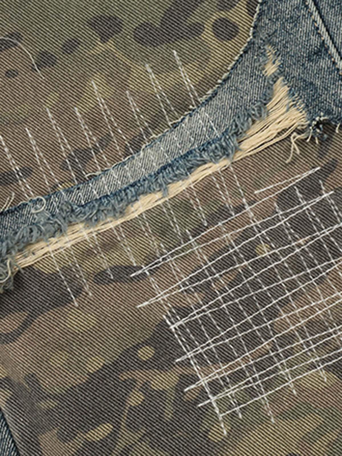 Vaquero Camuflaje Patchwork Valmont — Distinción urbana irresistible | Camuflaje