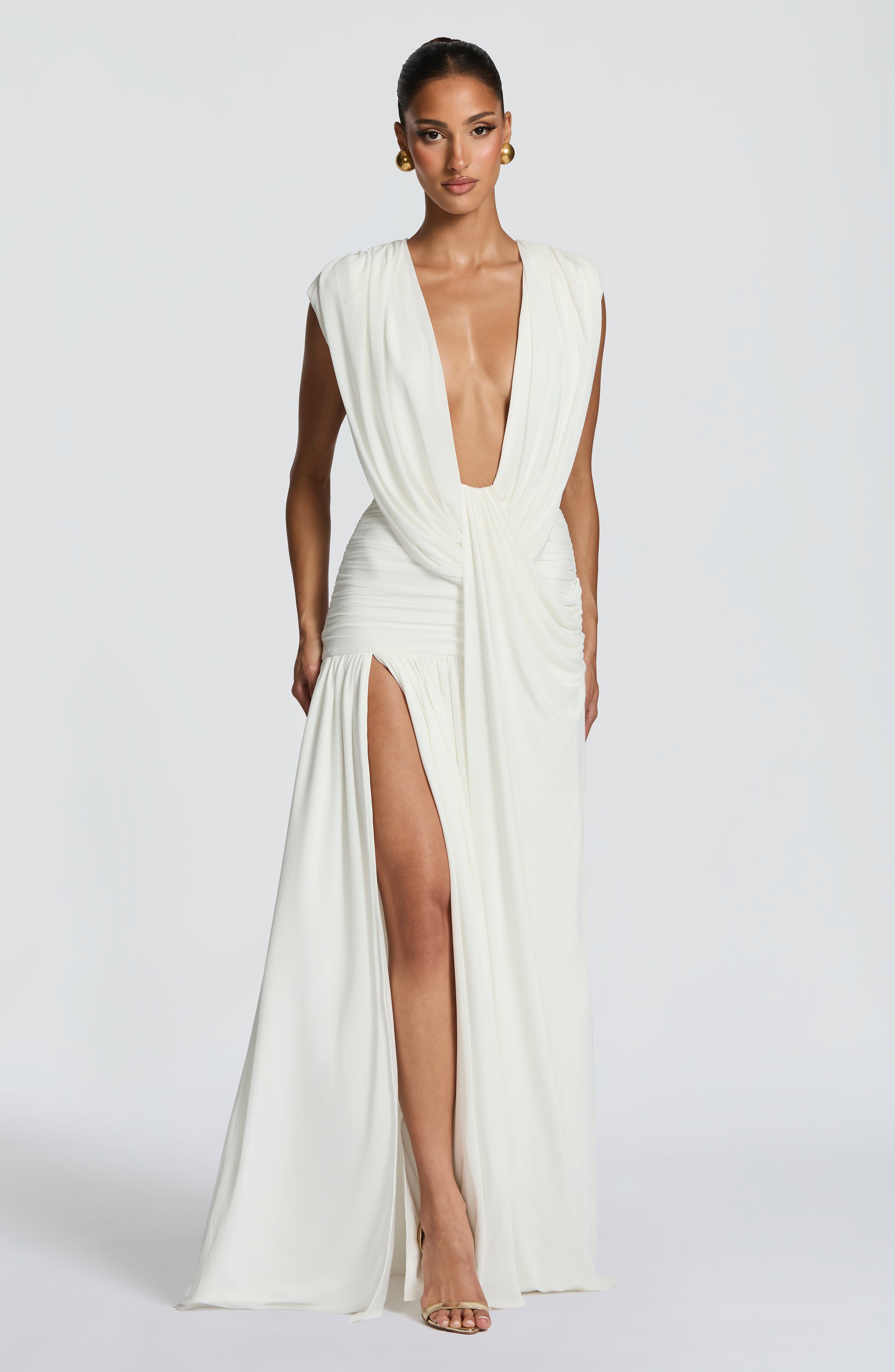 Romilly Valmont — Vestido Largo Marfil | Pureza Atemporal