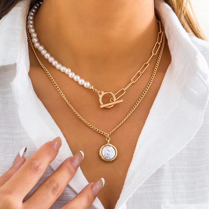 Perlas Dorées Valmont — Collar de Perlas Luz Dorada | Joyería Luxe
