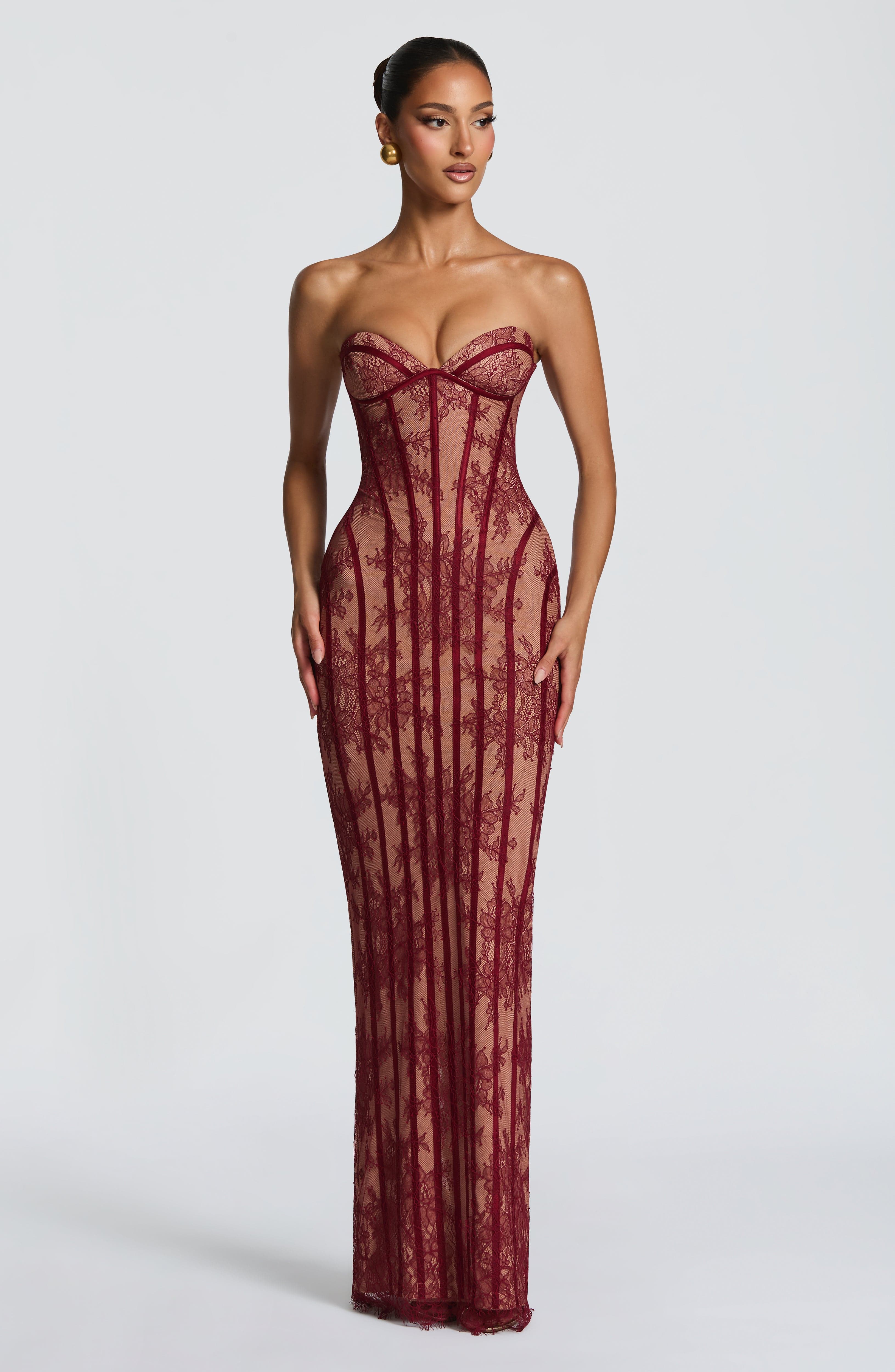 Sian Valmont — Vestido Maxi Borgoña | Edición Limitada Premium
