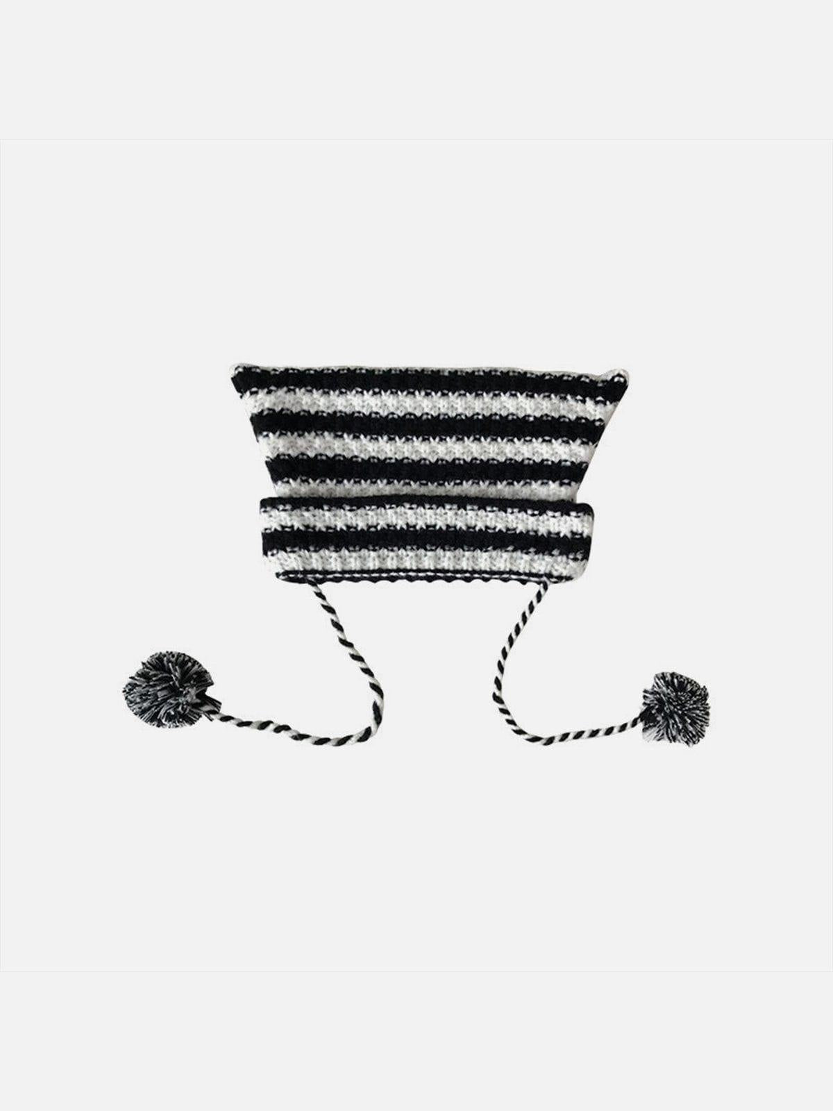 Gorro Devil Cat Ear Valmont — Elegancia irresistible | Rayas