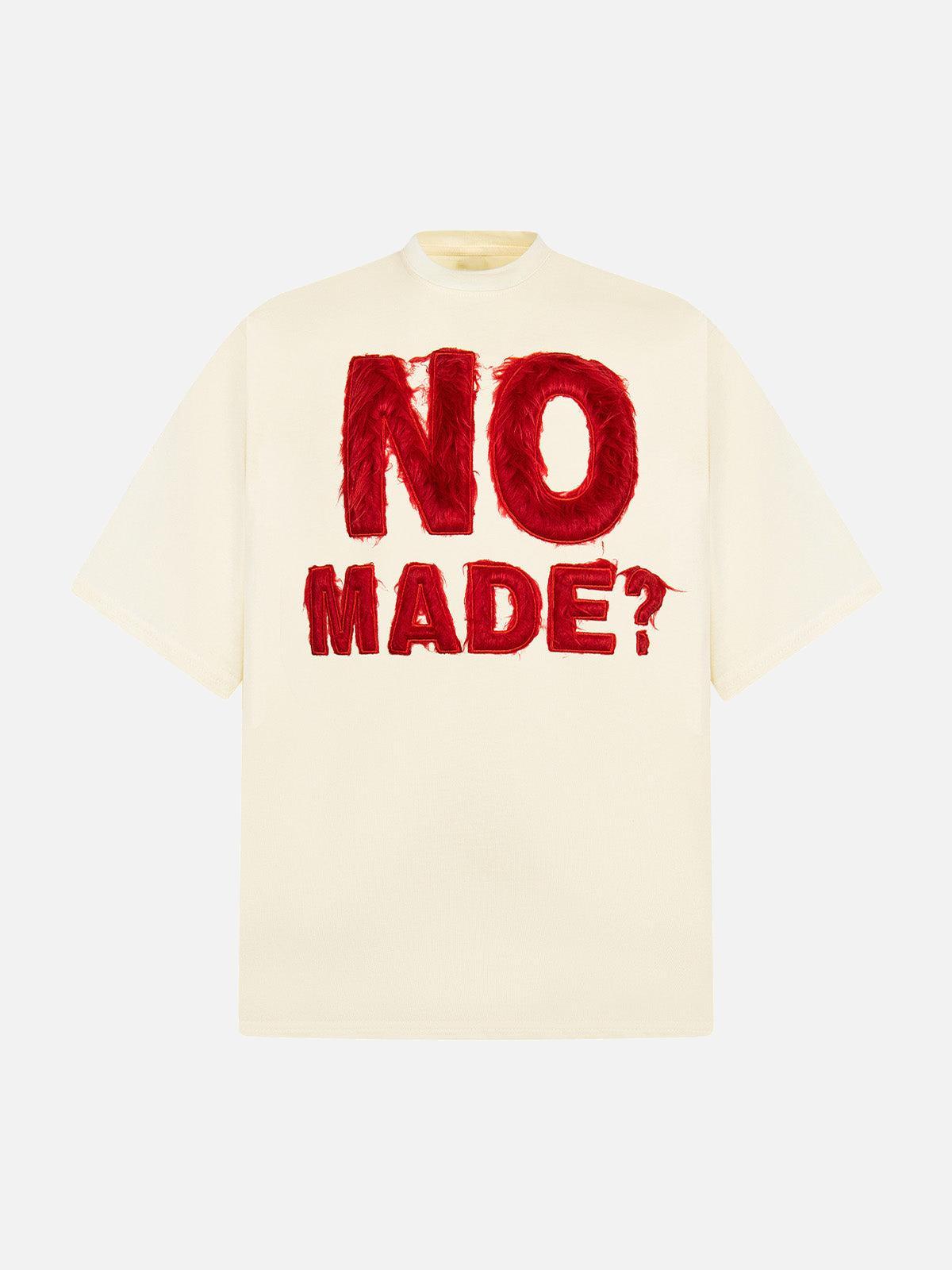 Camiseta Retro Patch Valmont — Distinción urbana irresistible | Rojo
