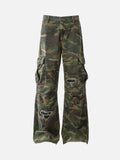 Pantalón Cargo Camo Flare Valmont — Distinción urbana irresistible | Rojo