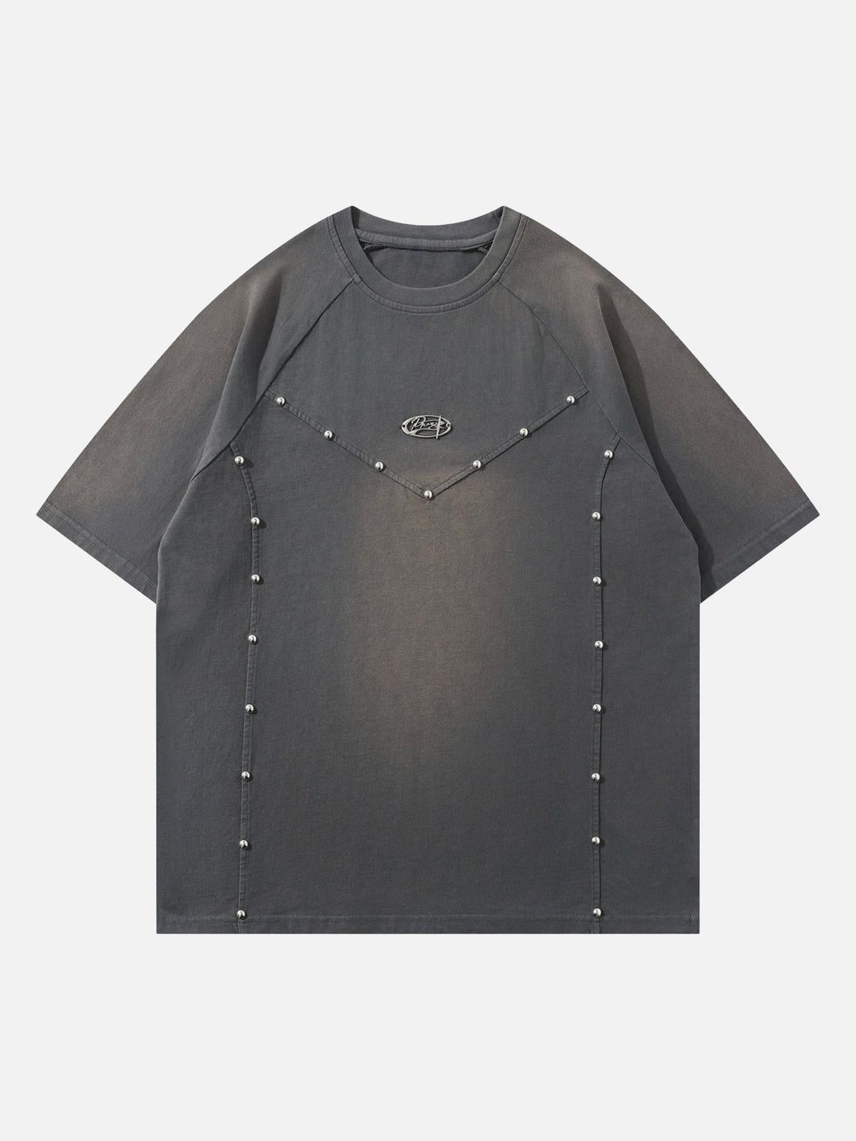 Camiseta Rivets Vintage Valmont — Distinción urbana irresistible | Vintage Wash