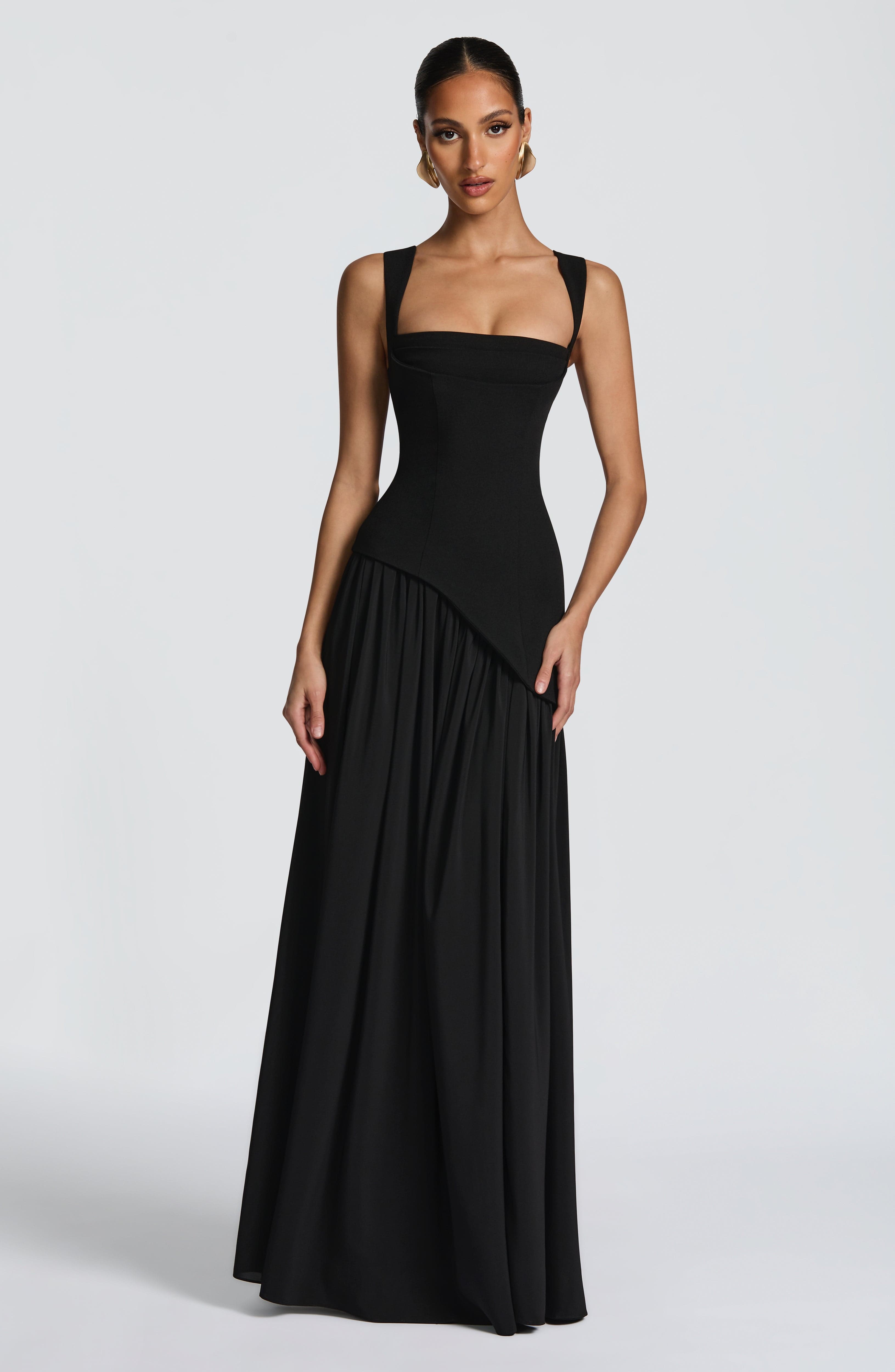 Vestido Tullulah Valmont — Maxi Largo | Negro, Oliva, Ciruela y Cereza