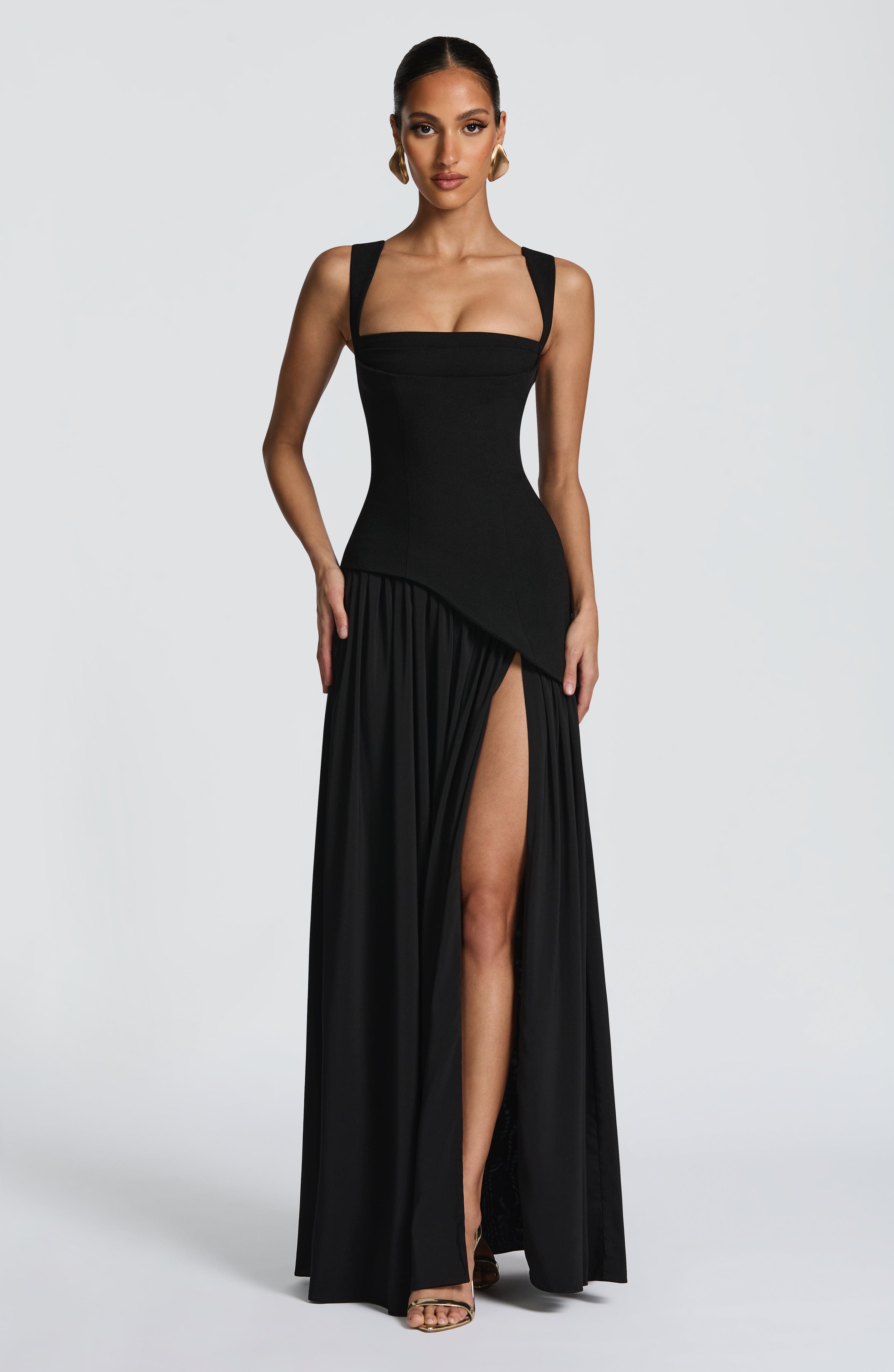 Vestido Tullulah Valmont — Maxi Largo | Negro, Oliva, Ciruela y Cereza